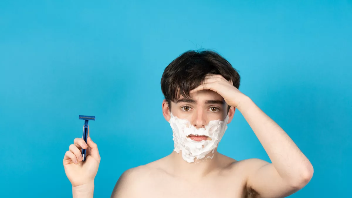 À quel âge commence réellement la puberté chez les garçons