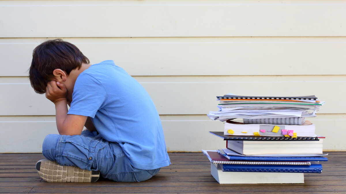 Pourquoi un enfant de 12 ans refuse t il d'aller au collège